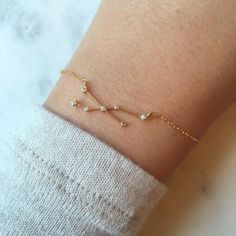 Wear your sign on your sleeve with this sweet zodiac constellation bracelet. 14K gold-filled 7" length bracelet includes gift box. Aries, Taurus, Gemini, Cancer, Leo, Virgo, Libra, Scorpio, Sagittarius, Capricorn, Aquarius, Pisces.
